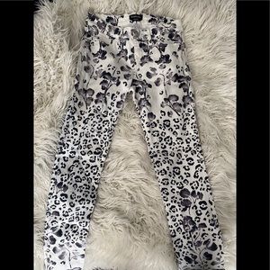 Bebe leopard floral jeans